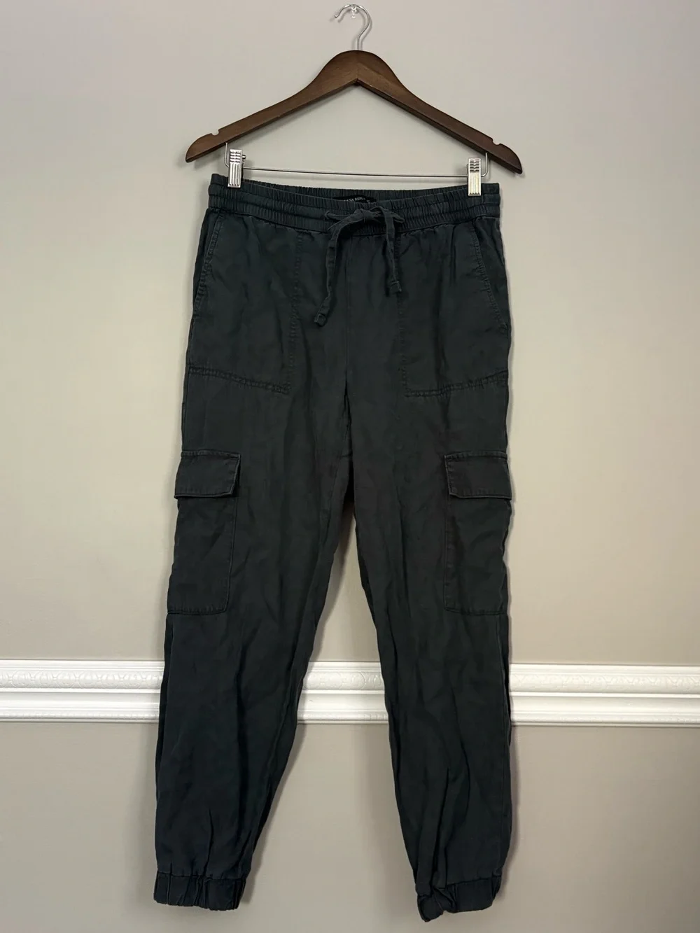 Banana Republic Charcoal Gray Cotton Linen Blend Cargo Jogger Pants Small